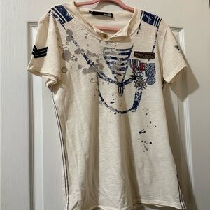 Love Moschnio Graphic Tee